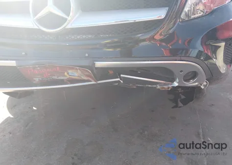 2016 Mercedes-Benz Gla 250 4Matic z USA, uszkodzony, nr VIN WDCTG4GB5GJ262196